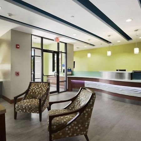 Days Inn & Suites By Wyndham Houston North-Spring Westfield Exterior foto